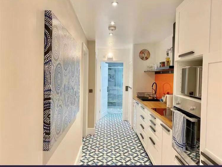Plymouth Hoe - Stunning 2 Bedroom Lower Ground Floor Apartment מראה חיצוני תמונה